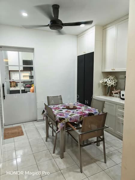 2-storey Terraced House for Sale in Johor Bahru (Johor) - MUHAMMAD AFIQ FARHAN - Kitchen - PropertyGuru.com.my