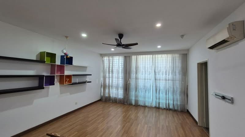Rumah Teres 3-Tingkat untuk Disewa di Cyberjaya (Selangor) - Azizirrahim . - Living Room - PropertyGuru.com.my