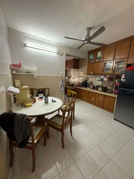 2-storey Terraced House for Sale in Saujana Damansara (Damansara Damai) - Marvin Lee - Kitchen - PropertyGuru.com.my