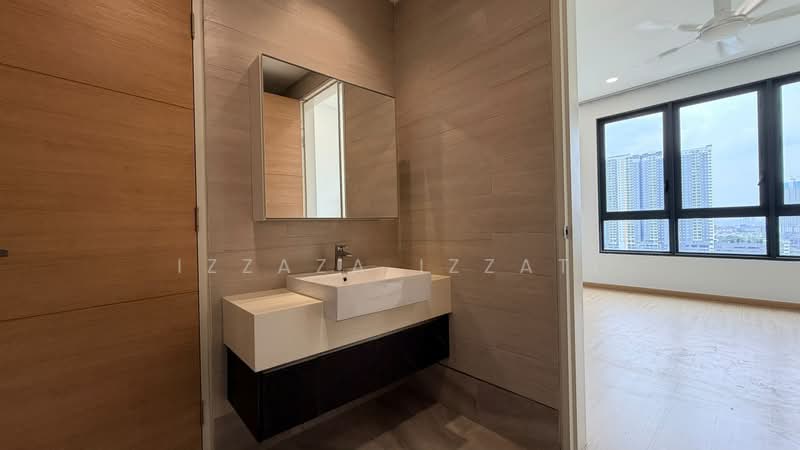 Kondominium untuk Disewa di Trinity Pentamont - Izzaza Izzati - Bathroom - PropertyGuru.com.my