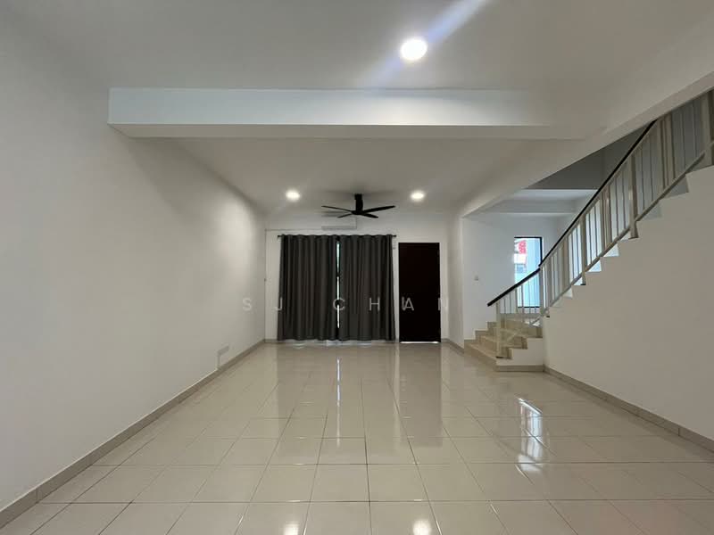 2-storey Terraced House for Rent in Johor Bahru (Johor) - SJ CHAN - Living Room - PropertyGuru.com.my