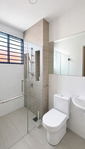 2-storey Terraced House for Sale in Bandar Seri Coalfields (Sungai Buloh) - Jimmy Tan - Bathroom - PropertyGuru.com.my