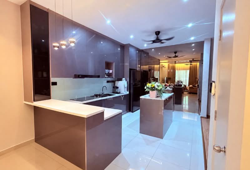2-storey Terraced House for Sale in Bandar Seri Coalfields (Sungai Buloh) - Jimmy Tan - Kitchen - PropertyGuru.com.my