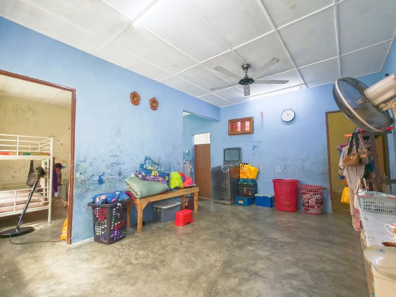 Rumah Flat untuk Dijual di Taman Daya - Jalan Nibong 28 - Stella Chia - Interior - PropertyGuru.com.my