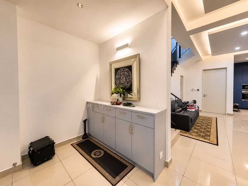 Rumah Teres 2-Tingkat untuk Dijual di Cyberjaya (Selangor) - Mohd Shafik - Entrance - PropertyGuru.com.my