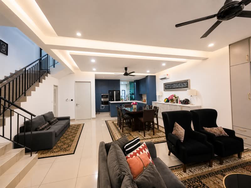 Rumah Teres 2-Tingkat untuk Dijual di Cyberjaya (Selangor) - Mohd Shafik - Living Room - PropertyGuru.com.my