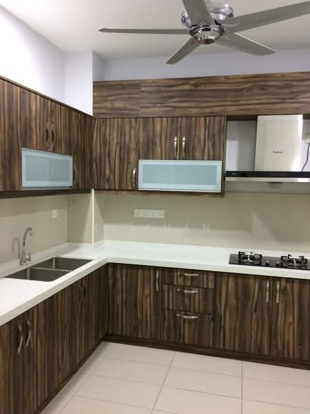 Kondominium untuk Dijual di LaCosta @ Sunway South Quay - KF Kuan - Kitchen - PropertyGuru.com.my
