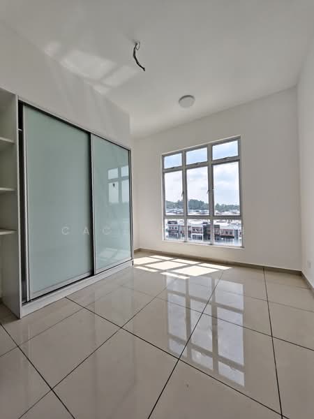 Servis Apartment untuk Disewa di One Sentral Serviced Residence - Cace Cheah - Master Room - PropertyGuru.com.my