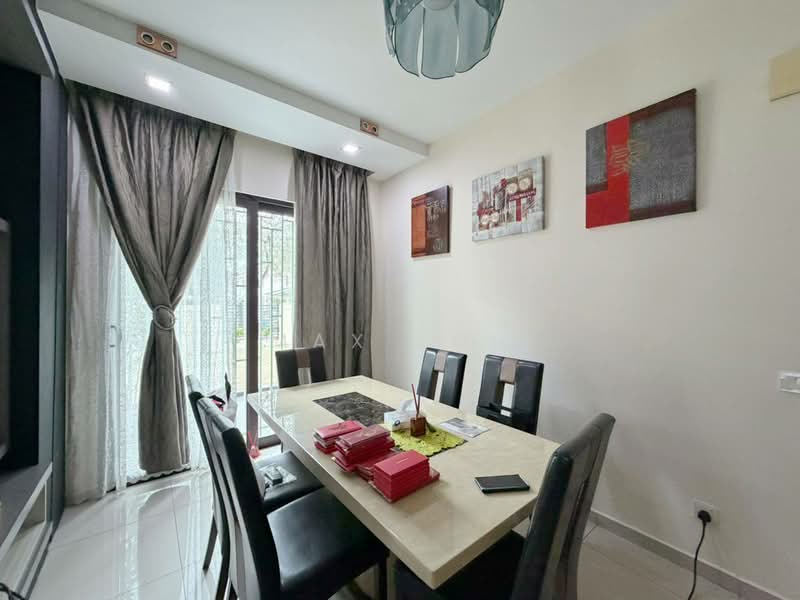 Rumah Kluster untuk Dijual di Nusa Duta (Iskandar Puteri (Nusajaya)) - Max Loh - Dining Room - PropertyGuru.com.my