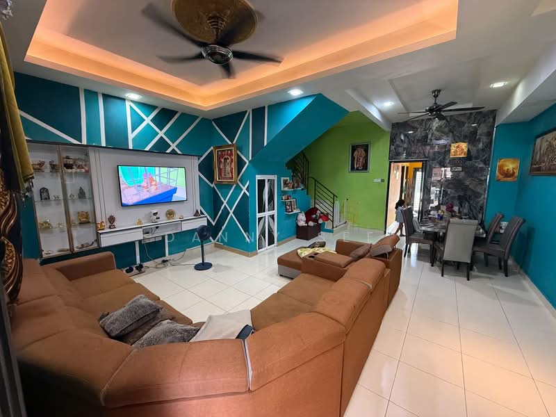2.5-storey Terraced House for Sale in Taman Scientex Senai (Senai) - Danny See - Living Room - PropertyGuru.com.my