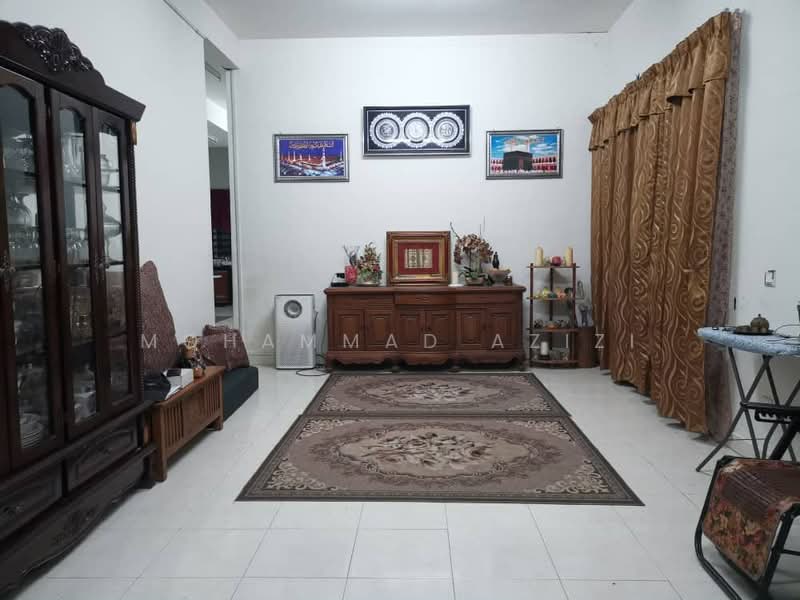 Semi-Detached House for Sale in Perumahan Pandan Perdana 2 (Kuantan) - Mohammad Azizi - PropertyGuru.com.my