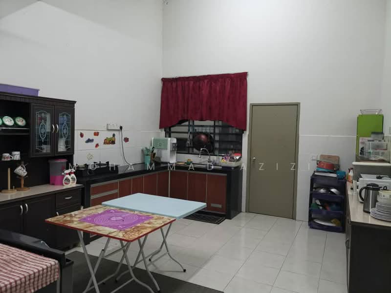 Semi-Detached House for Sale in Perumahan Pandan Perdana 2 (Kuantan) - Mohammad Azizi - PropertyGuru.com.my