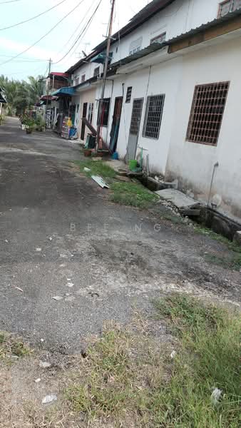 Rumah Teres 2-Tingkat untuk Dijual di Kluang (Johor) - Bee Ng - Exterior - PropertyGuru.com.my