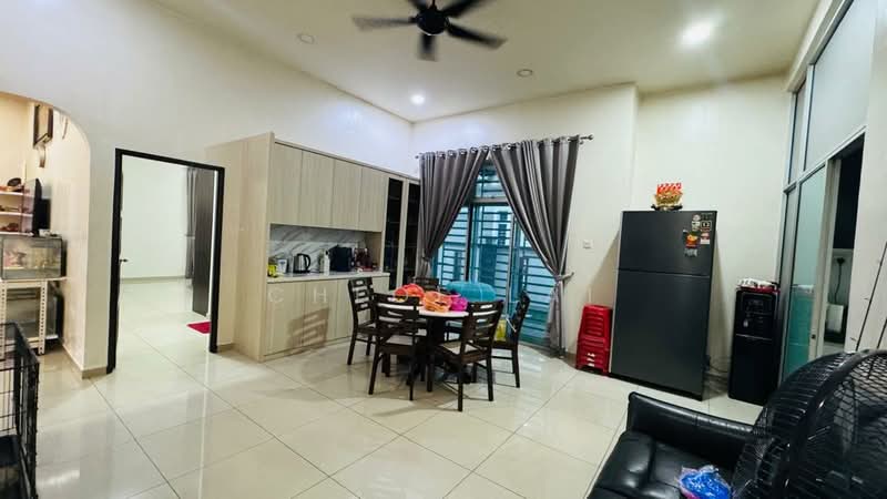 Rumah Banglo untuk Dijual di Pontian (Johor) - Chloe Lai - Living Room - PropertyGuru.com.my