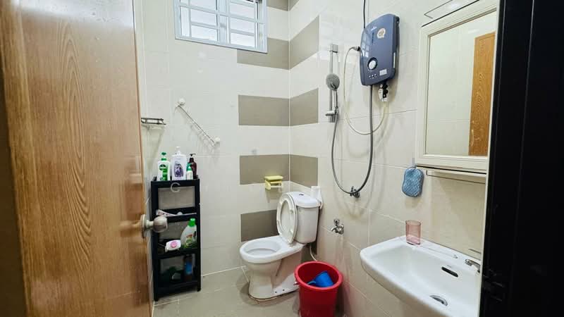 Rumah Banglo untuk Dijual di Pontian (Johor) - Chloe Lai - Bathroom - PropertyGuru.com.my