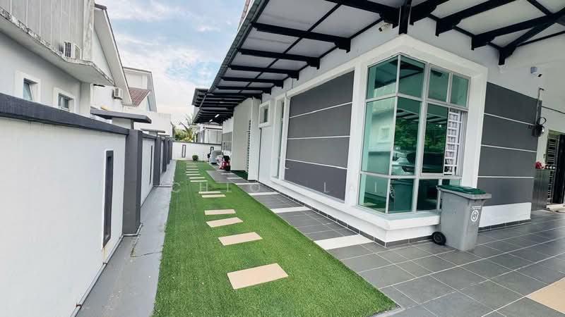 Rumah Banglo untuk Dijual di Pontian (Johor) - Chloe Lai - Exterior - PropertyGuru.com.my