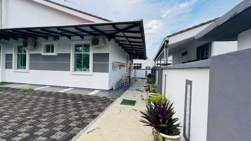 Rumah Banglo untuk Dijual di Pontian (Johor) - Chloe Lai - Exterior - PropertyGuru.com.my