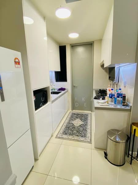 Servis Apartment untuk Disewa di The Era @ Duta North - Zulhaikal Asmadee - Kitchen - PropertyGuru.com.my