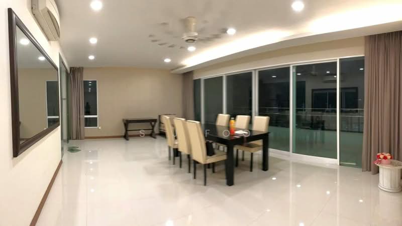 Kondominium untuk Dijual di Central Park condominium - S J Foo - Dining Room - PropertyGuru.com.my