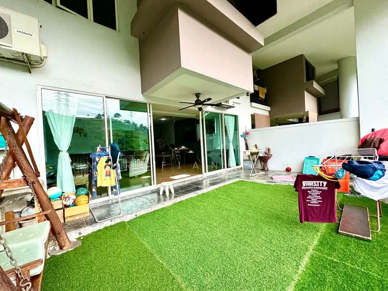 Condominium for Sale at Armanee Terrace - Norafian SMH - Exterior - PropertyGuru.com.my