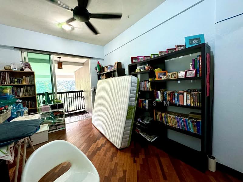 Condominium for Sale at Armanee Terrace - Norafian SMH - Living Room - PropertyGuru.com.my
