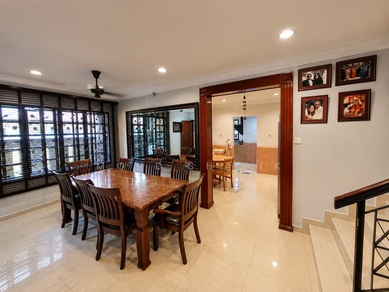 Rumah Teres 2-Tingkat untuk Dijual di Kota Kemuning (Shah Alam) - Mohd Shafik - Dining Room - PropertyGuru.com.my