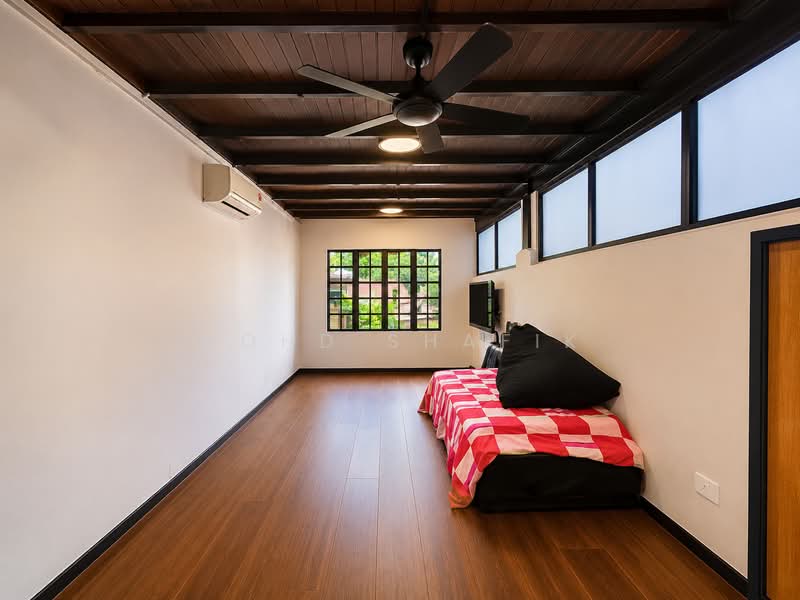 Rumah Teres 2-Tingkat untuk Dijual di Kota Kemuning (Shah Alam) - Mohd Shafik - Living Room - PropertyGuru.com.my