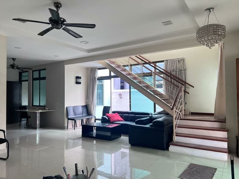 Rumah Kluster untuk Dijual di Taman Sutera Utama (Skudai) - SK GOO - Living Room - PropertyGuru.com.my