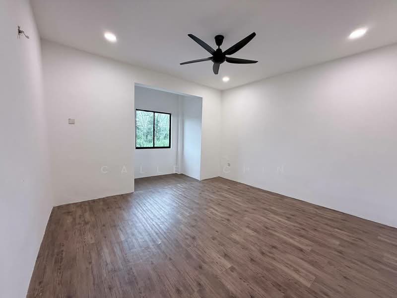 Rumah Teres 2-Tingkat untuk Dijual di Taman Kota Jaya (Kota Tinggi) - Calley Chin - Living Room - PropertyGuru.com.my
