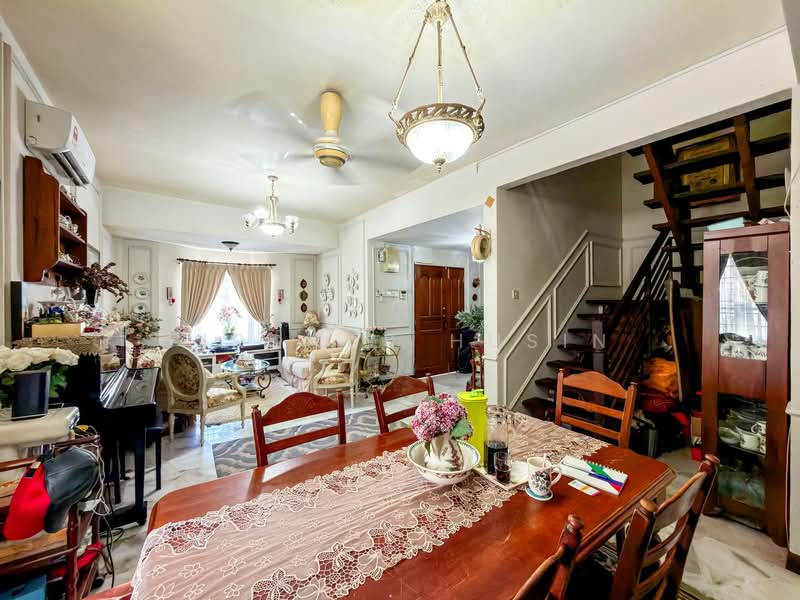 2-storey Terraced House for Sale in Usj 1 (Subang Jaya) - Firdaus Husin - PropertyGuru.com.my