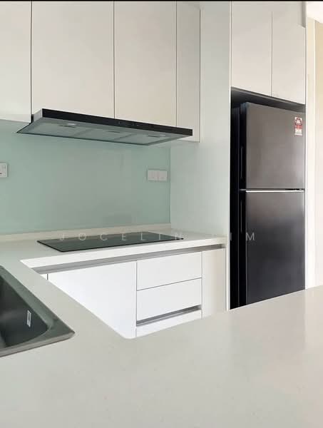 Service Residence for Rent at Met 1 Residences - Jocelin Lim - Kitchen - PropertyGuru.com.my