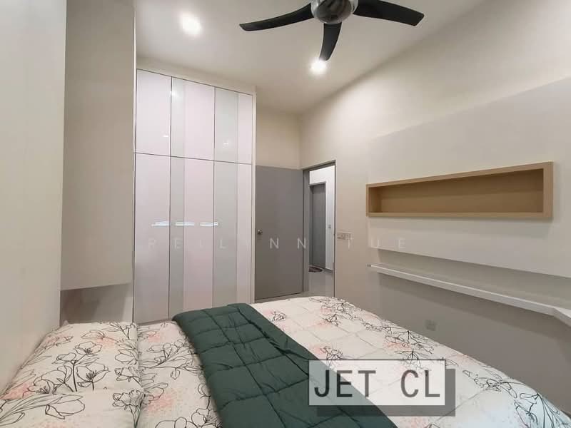 Rumah Teres 2.5-Tingkat untuk Dijual di Setia Utama (Setia Alam) - Reilynn Tue - Bedroom - PropertyGuru.com.my