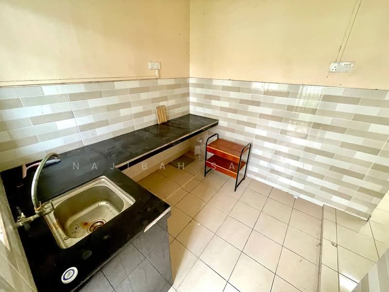 Rumah Teres 2-Tingkat untuk Dijual di Seksyen 8 (Bangi) - Najibah Sahari - PropertyGuru.com.my
