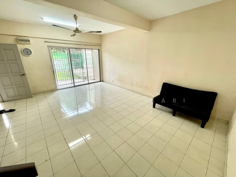 Rumah Teres 2-Tingkat untuk Dijual di Seksyen 8 (Bangi) - Najibah Sahari - PropertyGuru.com.my