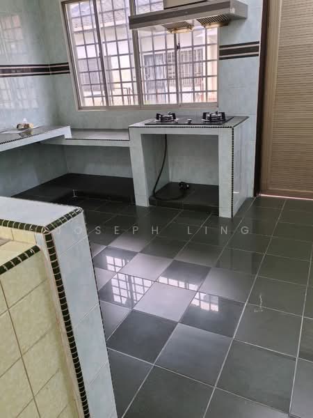 1-storey Terraced House for Rent in Taman Tun Dr Ismail (Kuala Lumpur) - Joseph Ling - Kitchen - PropertyGuru.com.my
