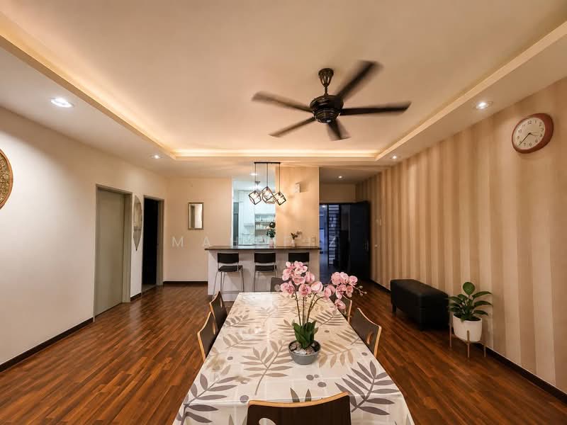 Kediaman Servis untuk Dijual di Vista Alam Serviced Apartment - Mahafiz . - Dining Room - PropertyGuru.com.my