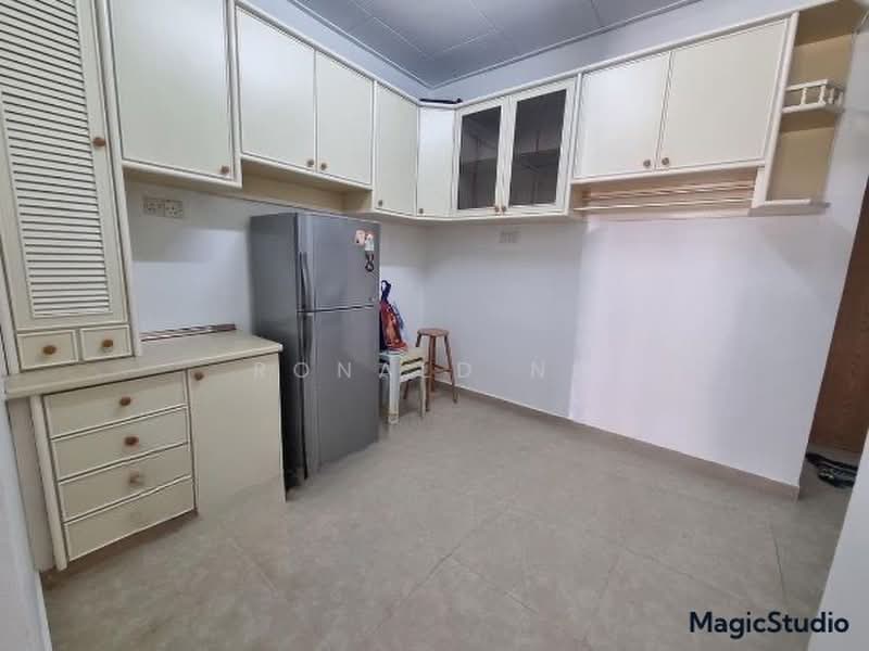 1-storey Terraced House for Rent in Kampung Sungai Nibong (Bayan Lepas) - Ronald Ng - Kitchen - PropertyGuru.com.my