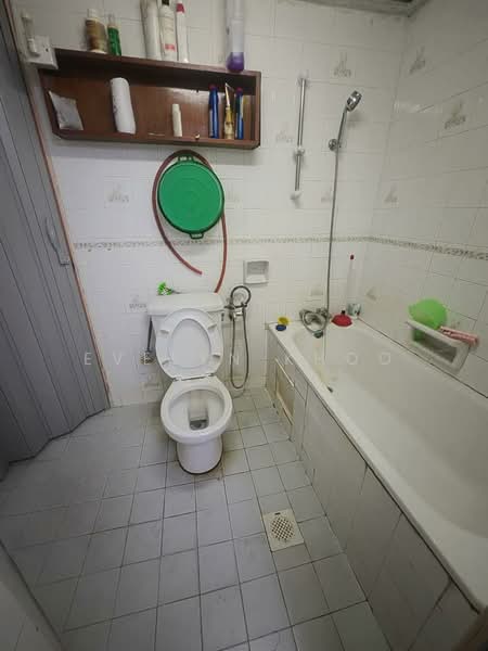 Pangsapuri untuk Dijual di Genting Permai Resort - Evelyn Khoo - Bathroom - PropertyGuru.com.my