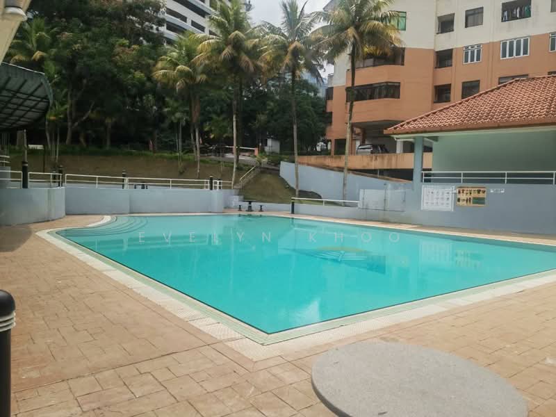 Pangsapuri untuk Dijual di Genting Permai Resort - Evelyn Khoo - Pool - PropertyGuru.com.my