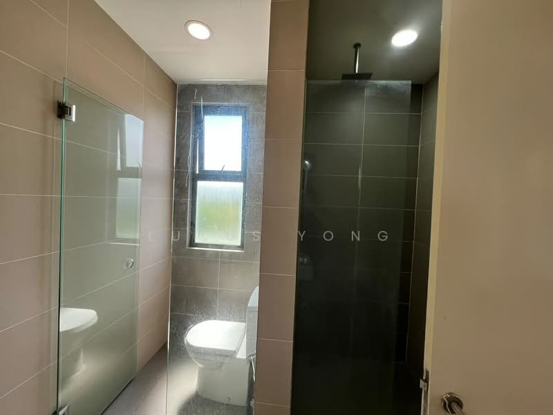 3-storey Terraced House for Rent in REED, Lake Fields, Sungai Besi, The Grove, Dale (Sungai Besi) - Lucus Yong - Bathroom - PropertyGuru.com.my