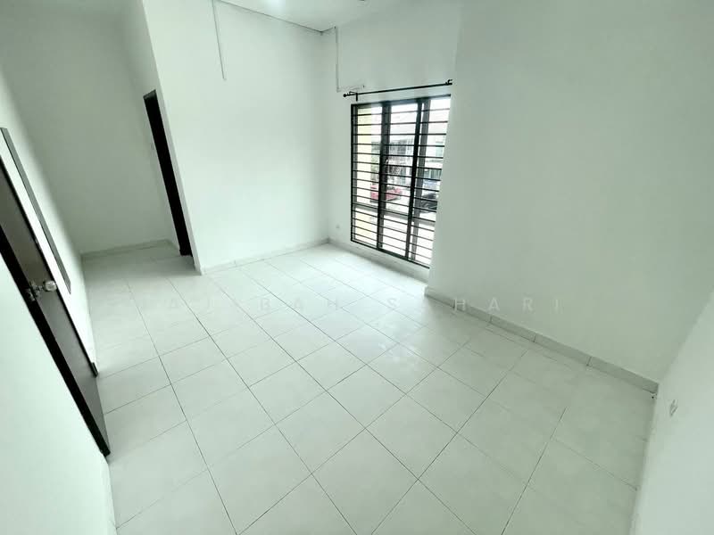 2-storey Terraced House for Sale in Bandar Teknologi Kajang (Kajang) - Najibah Sahari - PropertyGuru.com.my