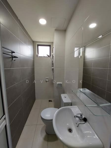Servis Apartment untuk Disewa di Maple Residences @ Bandar Bestari Klang - David Kok - Bathroom - PropertyGuru.com.my