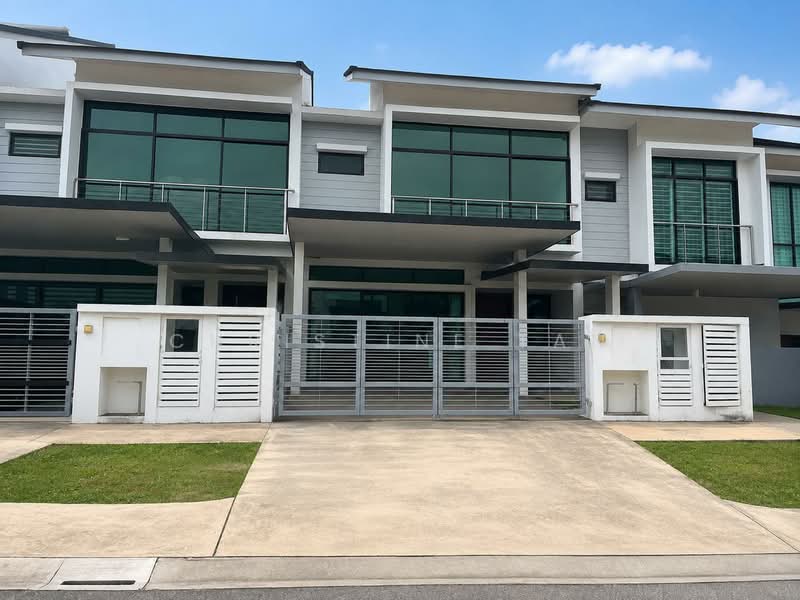 2-storey Terraced House for Sale in Denai Alam (Shah Alam) - Christine Tan - Exterior - PropertyGuru.com.my