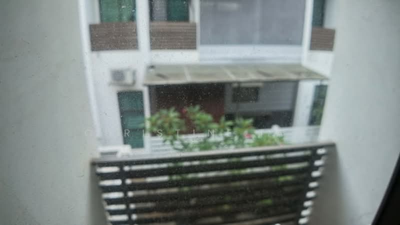 2-storey Terraced House for Sale in Denai Alam (Shah Alam) - Christine Tan - Balcony - PropertyGuru.com.my