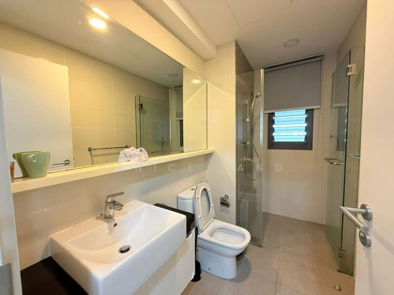 Condominium for Sale at Iskandar Residences - Venice Tang - Bathroom - PropertyGuru.com.my
