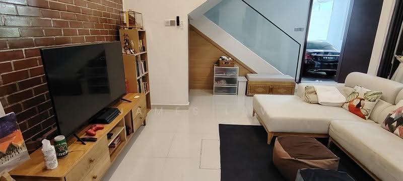 Terraced House for Rent in Damansara Perdana (Selangor) - James Law - 2nd Living Room - PropertyGuru.com.my