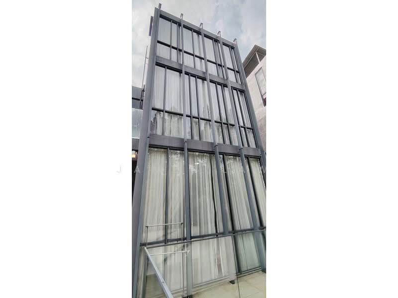 Terraced House for Rent in Damansara Perdana (Selangor) - James Law - Exterior - PropertyGuru.com.my