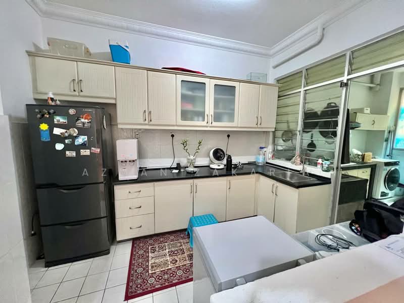 Condominium for Sale at D'Rimba - AZMAN ZAKARIA - Kitchen - PropertyGuru.com.my