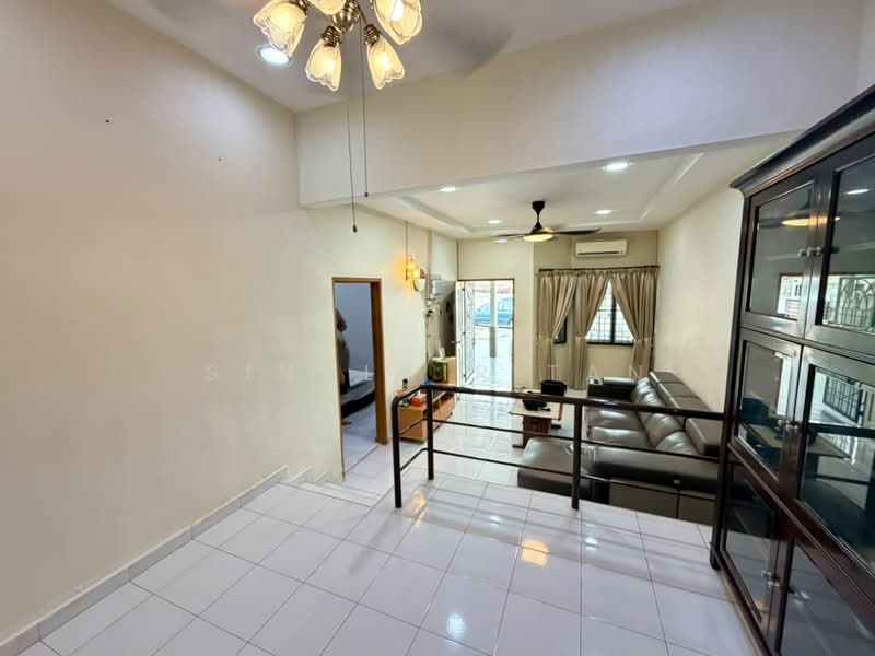 Rumah Teres 1-Tingkat untuk Dijual di Ayer Keroh (Melaka) - Sinclair Tan - Living Room - PropertyGuru.com.my