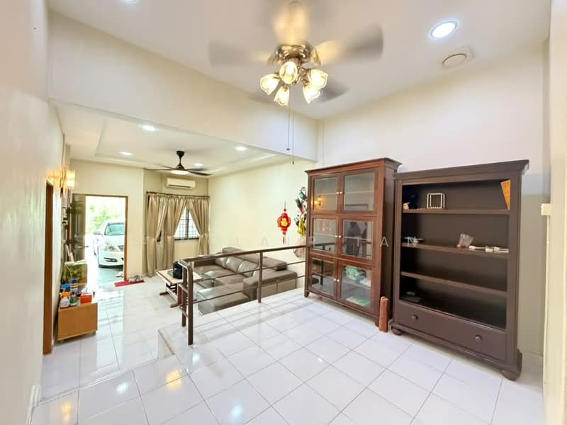 Rumah Teres 1-Tingkat untuk Dijual di Ayer Keroh (Melaka) - Sinclair Tan - Living Room - PropertyGuru.com.my